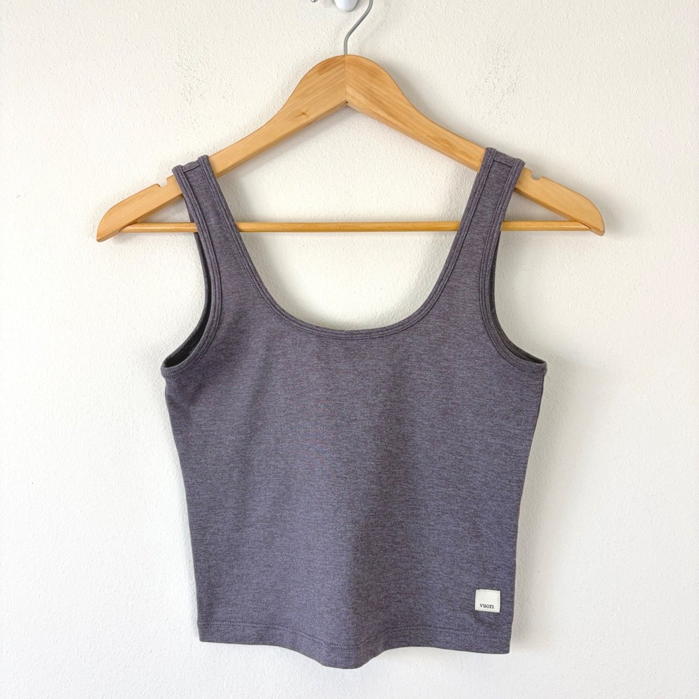 Vuori Women Heathered Charcoal Purple Scoop Neck Cropped Performance Tank Top